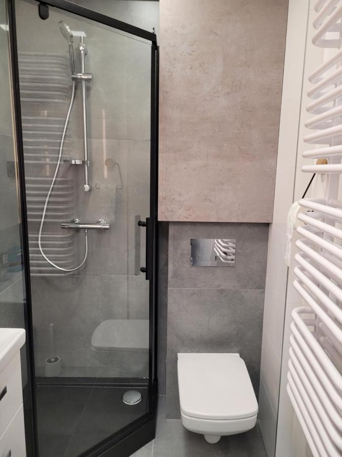 Apartament Pod Radiostacja -Gliwice Tarnogorska, Parking Free, Klimatyzacja ภายนอก รูปภาพ