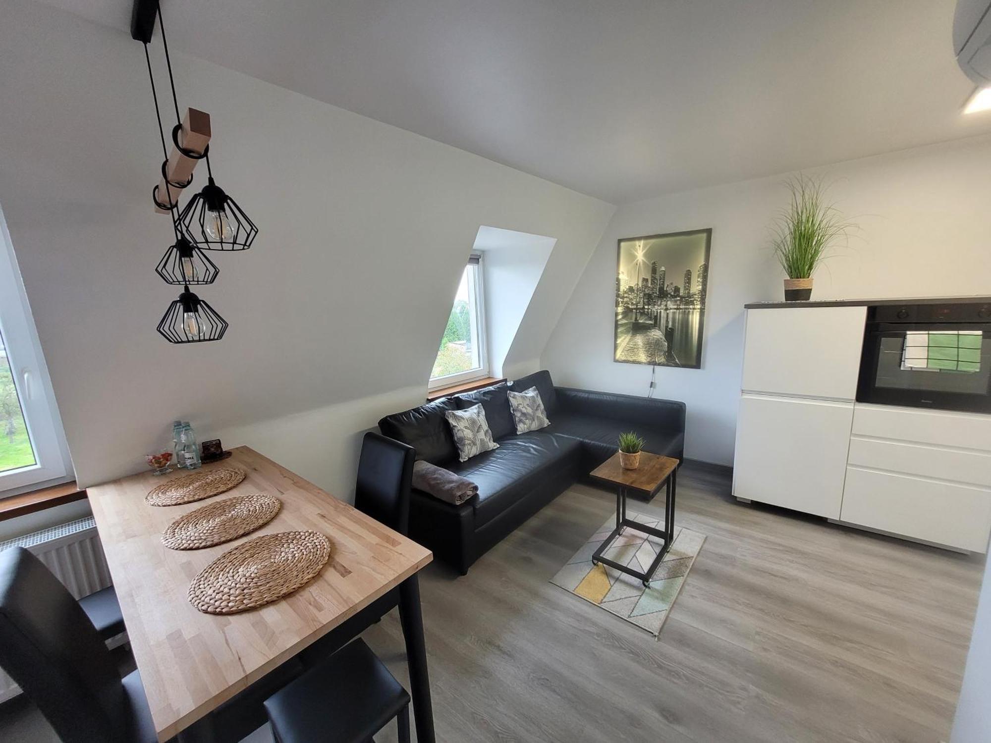 Apartament Pod Radiostacja -Gliwice Tarnogorska, Parking Free, Klimatyzacja ภายนอก รูปภาพ